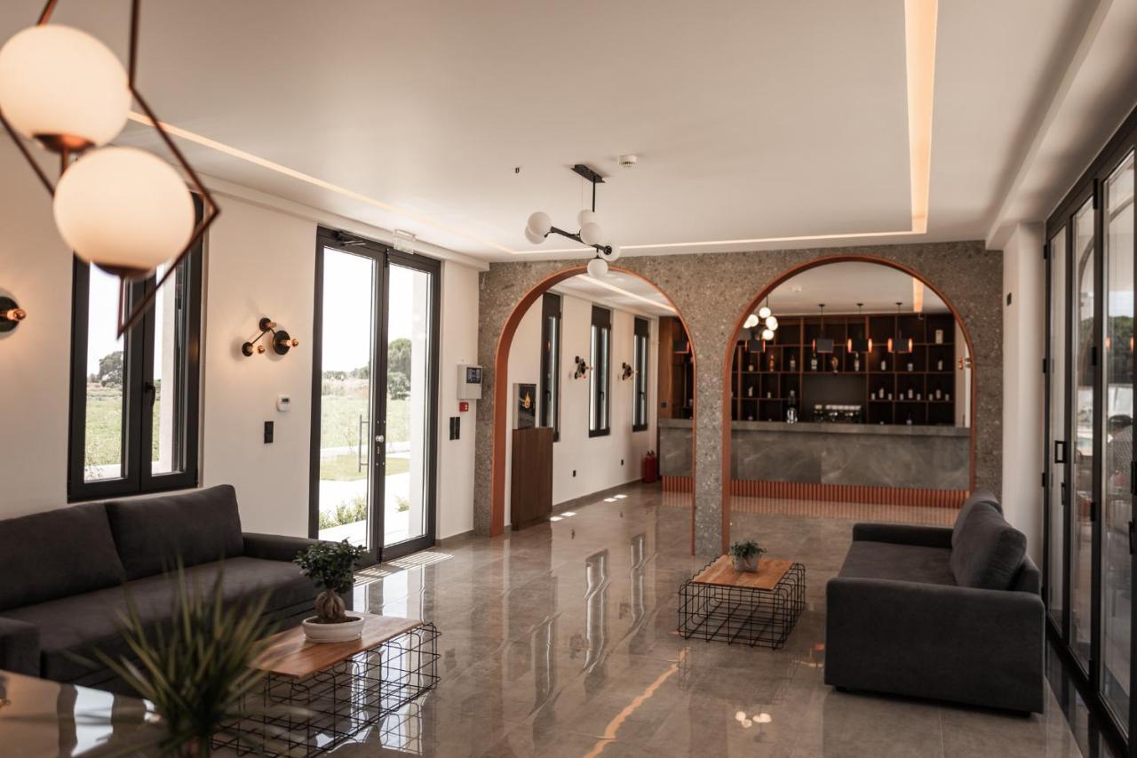 Salt Boutique Hotel Palouki エクステリア 写真