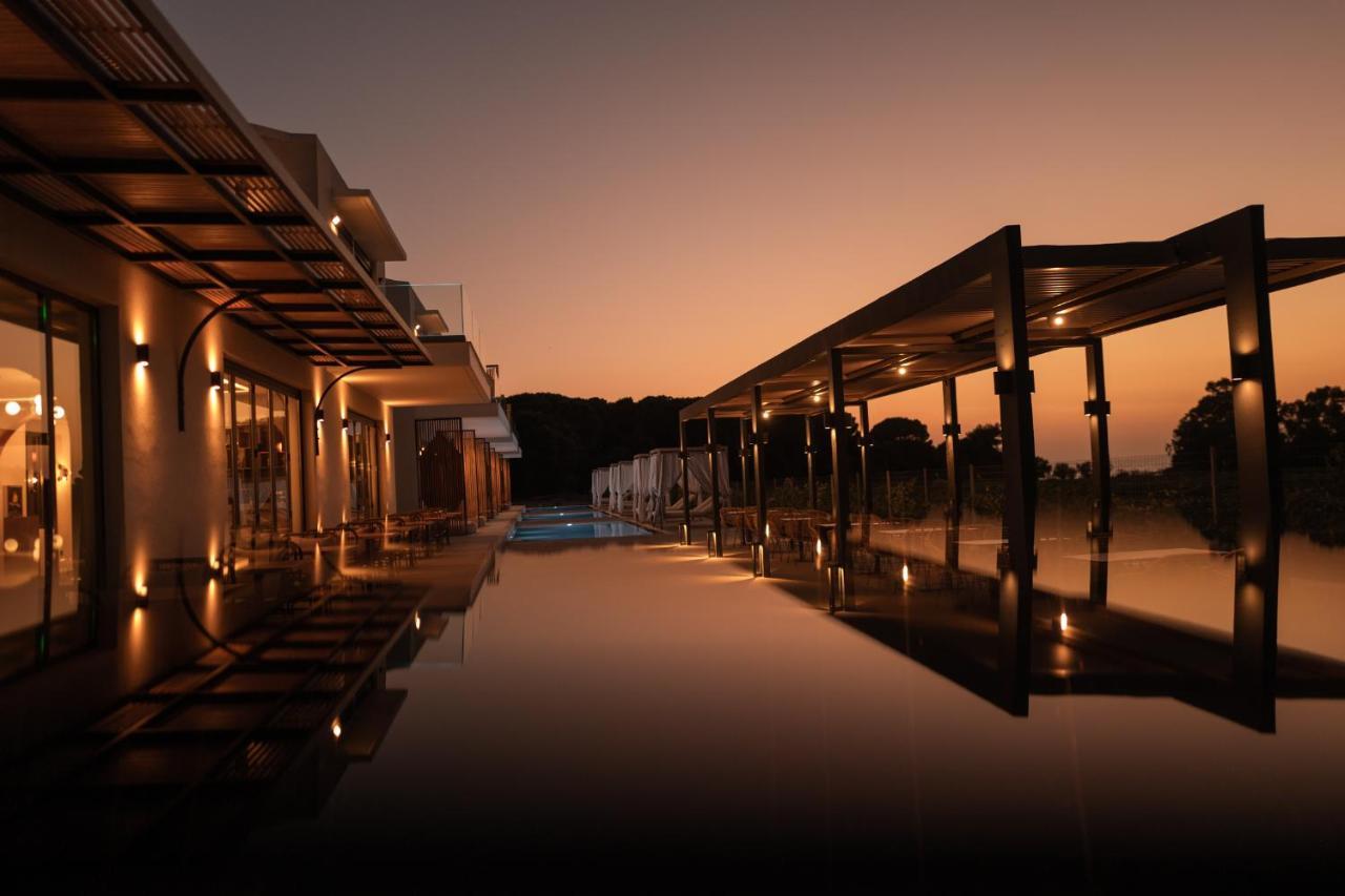 Salt Boutique Hotel Palouki エクステリア 写真