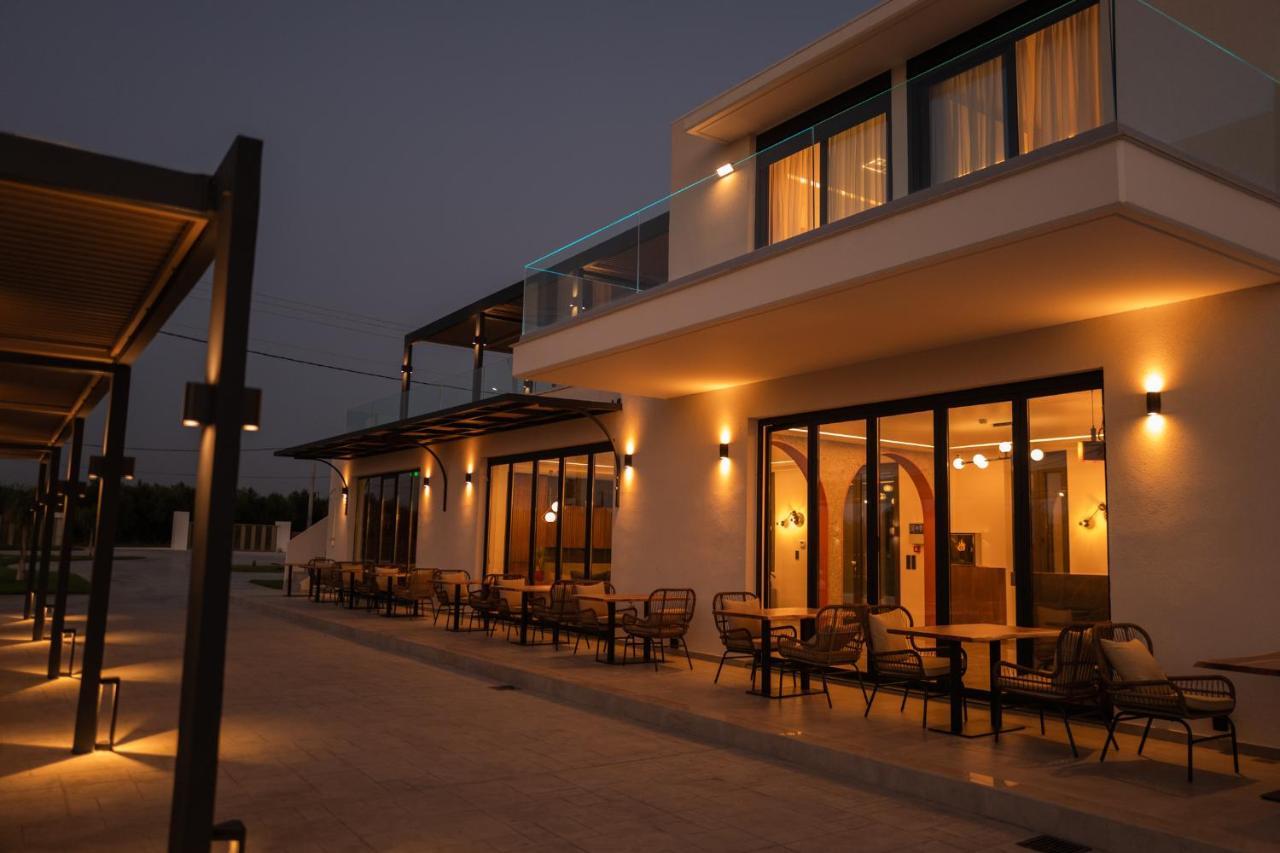 Salt Boutique Hotel Palouki エクステリア 写真
