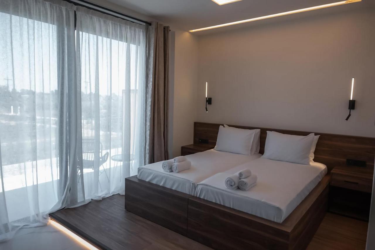 Salt Boutique Hotel Palouki エクステリア 写真